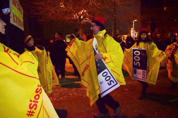 Els nostres diners hi entren alegrement... Foto: Miquel Noguera.