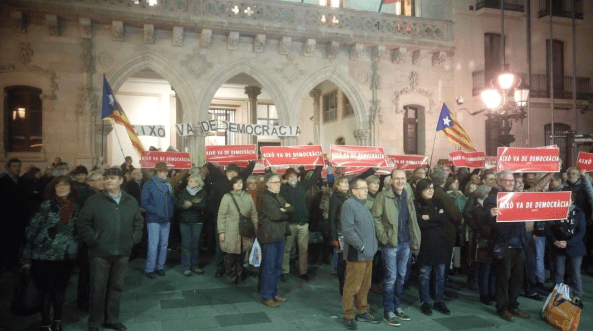 Captura de pantalla 2017-02-27 a les 23.52.00.png