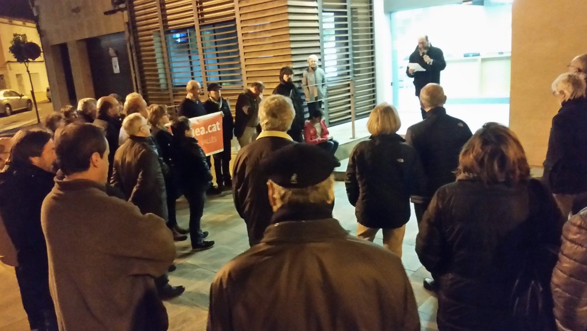 Captura de pantalla 2017-02-27 a les 23.59.10.png